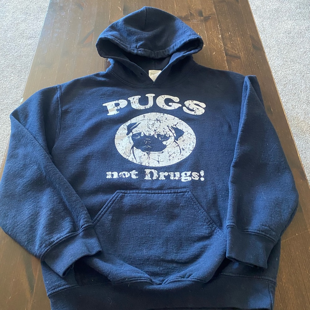 Pugs Not Drugs hoodie size S